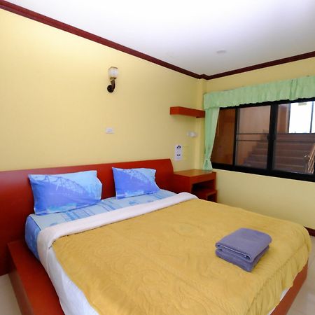 Kanjana Mansion Sakon Nakhon Dış mekan fotoğraf